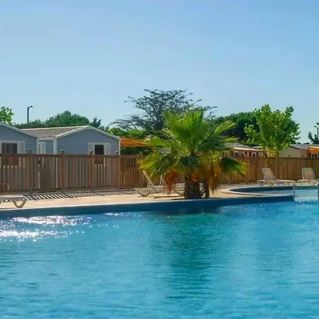Les Mobil Homes De Naka, 6 Places, Tv, Clim, Entrée Offerte Pour Un Adulte Pour La Réserve Africaine De Sigean *