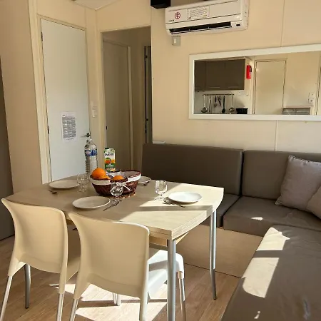 Camping Les Mobil Homes De Naka, 6 Places, Tv, Clim, Place De Parking Privative (Adults Only) Port-la-Nouvelle