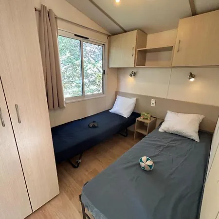 Les Mobil Homes De Naka, Entree Gratuite Adulte Pour La Reserve Africaine De Sigean Campsite *