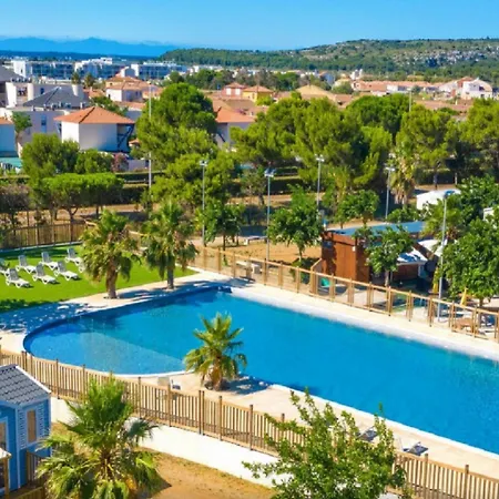 Camping Les Mobil Homes De Naka, 6 Places, Tv, Clim (adults Only)