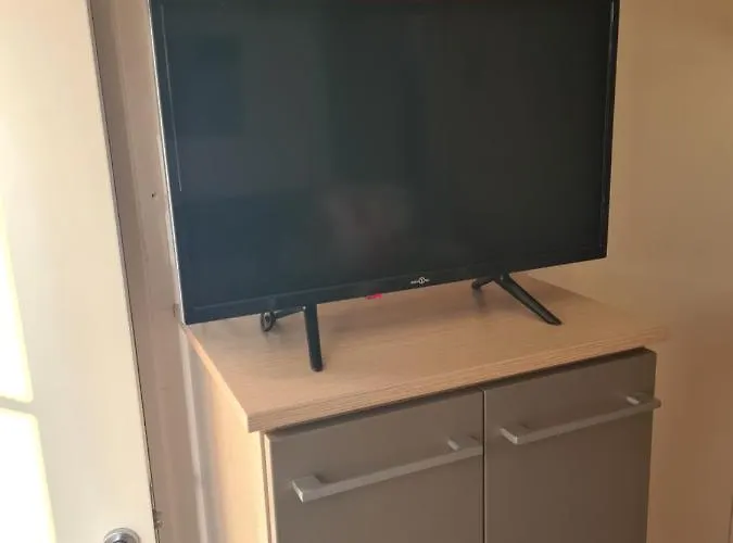Les Mobil Homes De Naka, 6 Places, Tv, Clim (adults Only) مكان تخييم بورت-لا-نوفيل